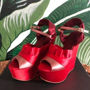 Kurt Geiger Giraffe Platform Peeptoe Sandals
